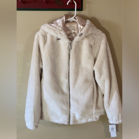 NWT Jou Jou Cream Faux Fur Coat Size Small - Picture 1 of 2